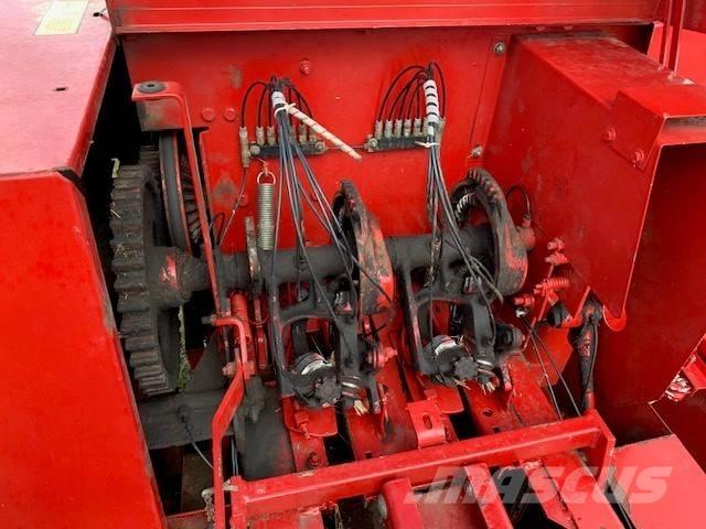New Holland 570 Тюкові прес-підбирачі