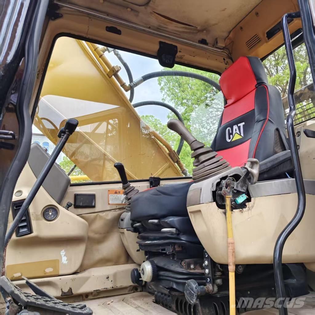 CAT 325 B L Гусеничні екскаватори