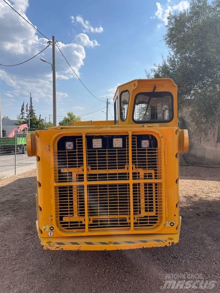 Atlas Copco MT2010 Підземні самоскиди