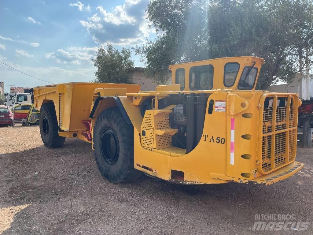 Atlas Copco MT2010 Підземні самоскиди