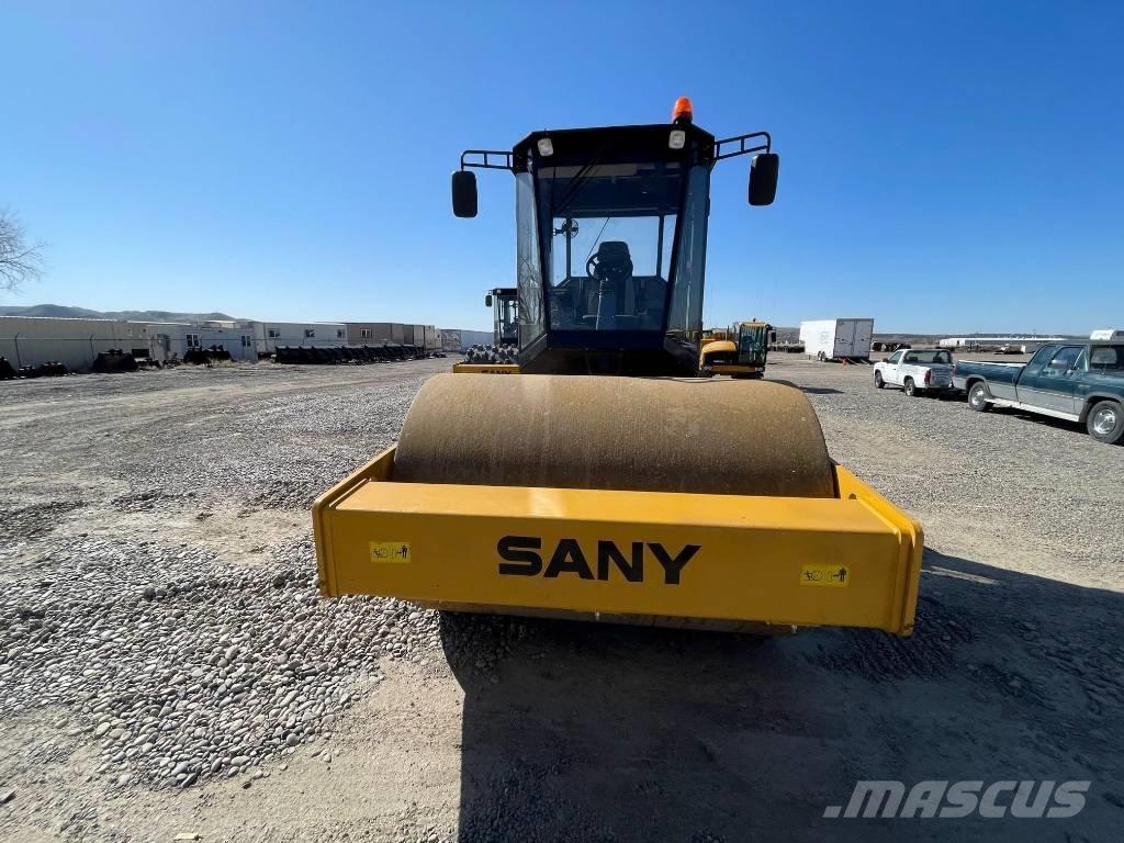 Sany SSR 120C 8 Міні-навантажувачі