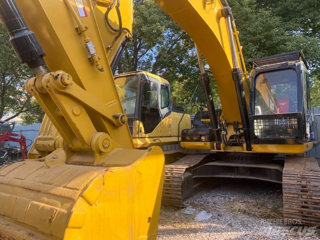 CAT 325 CL Гусеничні екскаватори