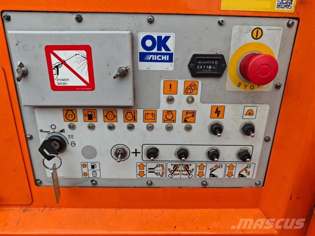 Aichi SR 21 AJ Телескопічні підйомники