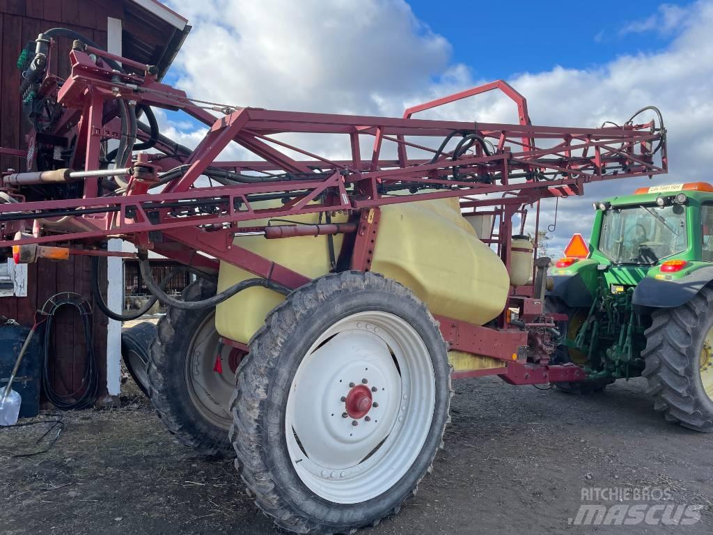 Hardi 2800LPY Причіпні обприскувачі