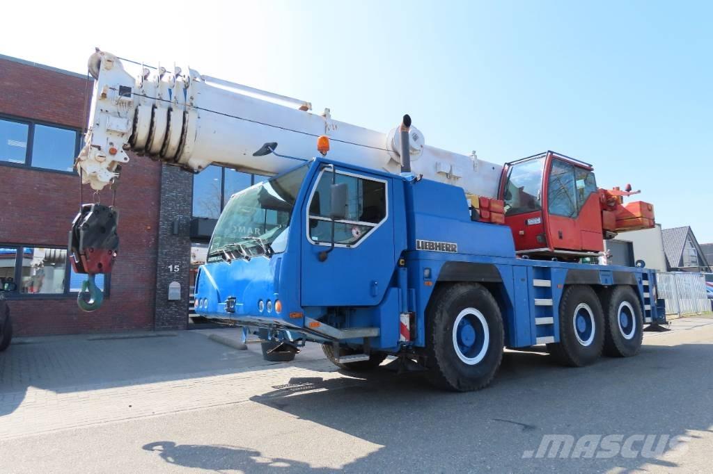 Liebherr LTM 1055-1 автокрани