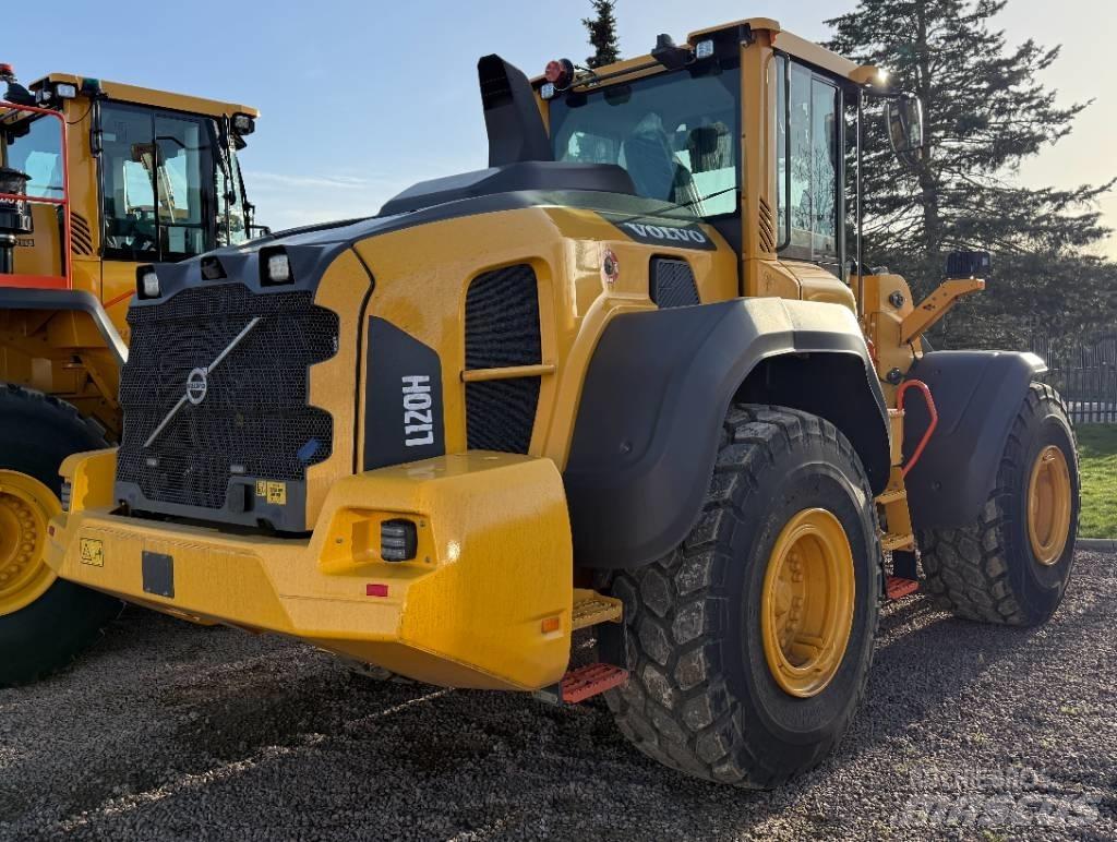 Volvo L 120 H Фронтальні навантажувачі
