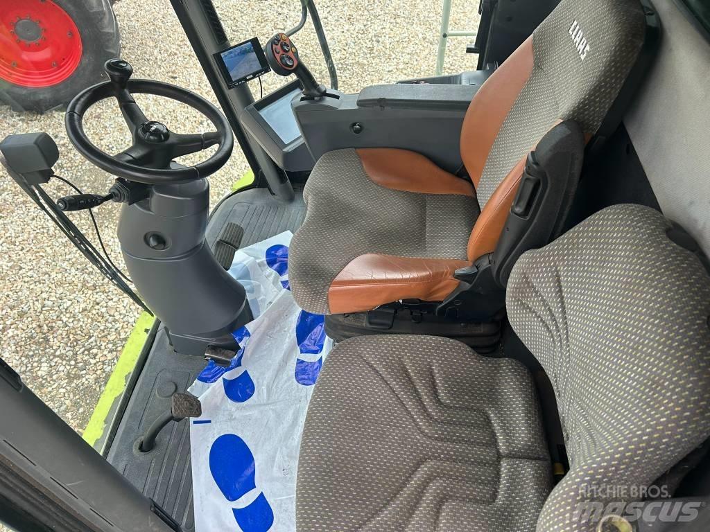 CLAAS Lexion 530 Зернозбиральні комбайни