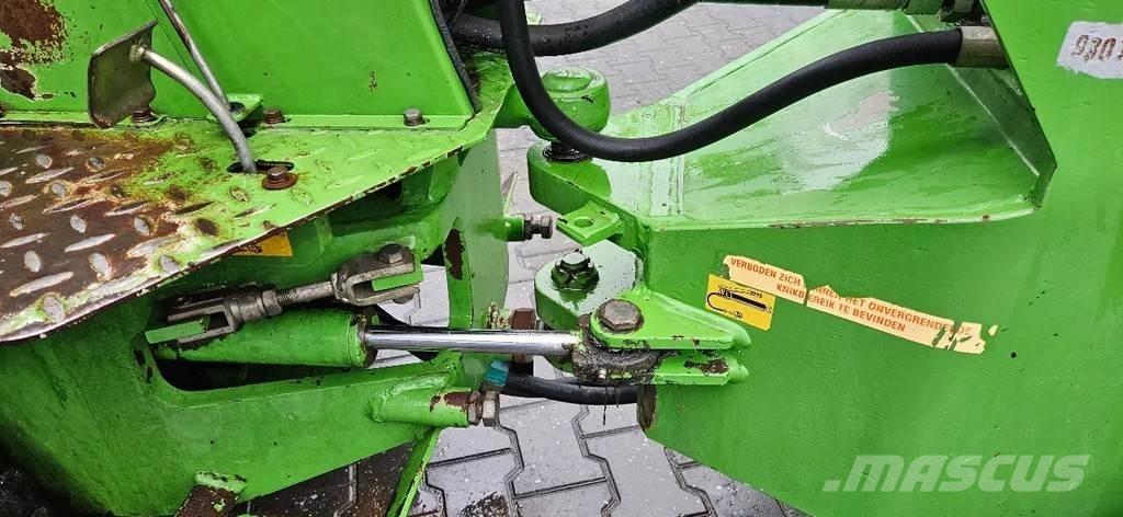 Schäffer 326 Малі навантажувачі