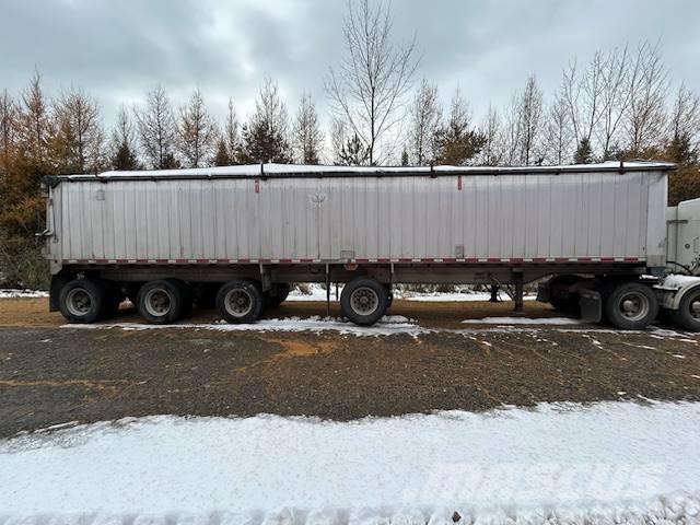 MAC QUAD 48' Самоскиди