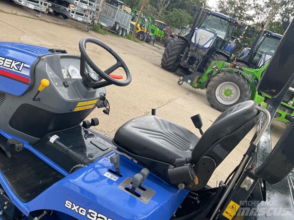 Iseki SXG326+ Самохідні газонокосарки