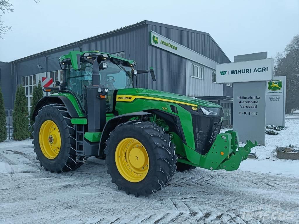 John Deere 8R 370 Трактори