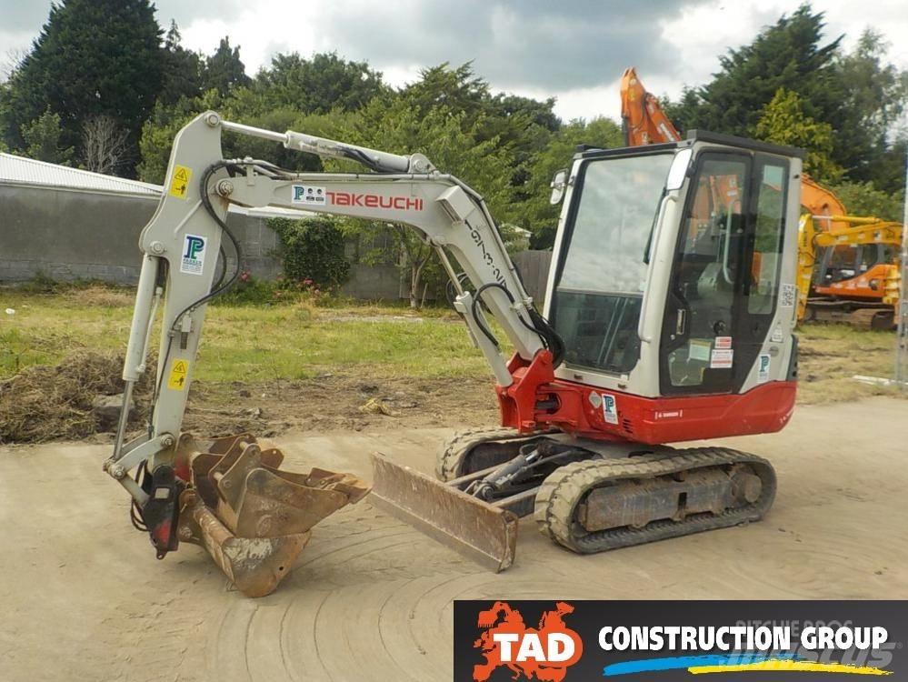 Takeuchi TB228 Міні-екскаватори < 7т