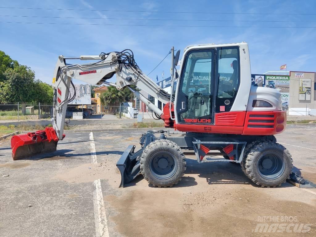 Takeuchi TB 295 W Колісні екскаватори
