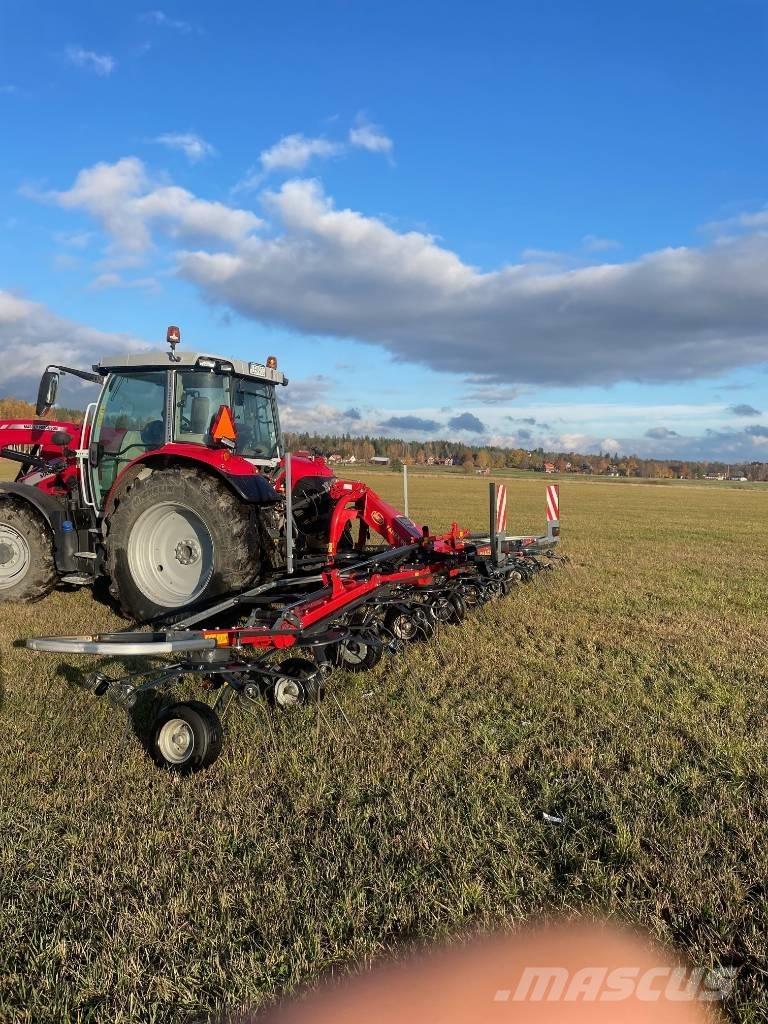 Vicon FANEX 904 Граблі і сінозворушувачі