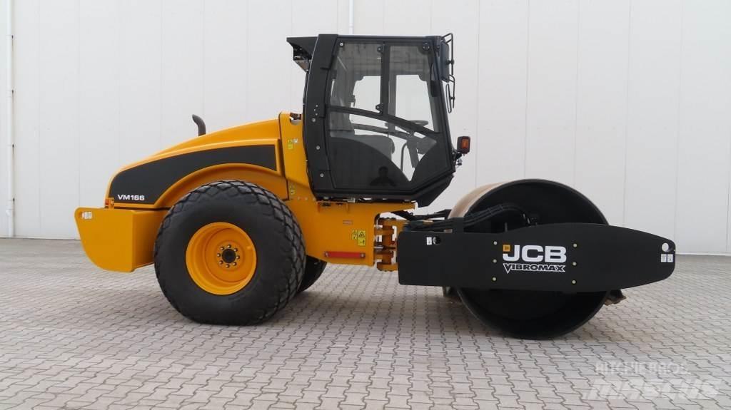 JCB VM200D Грунтові котки