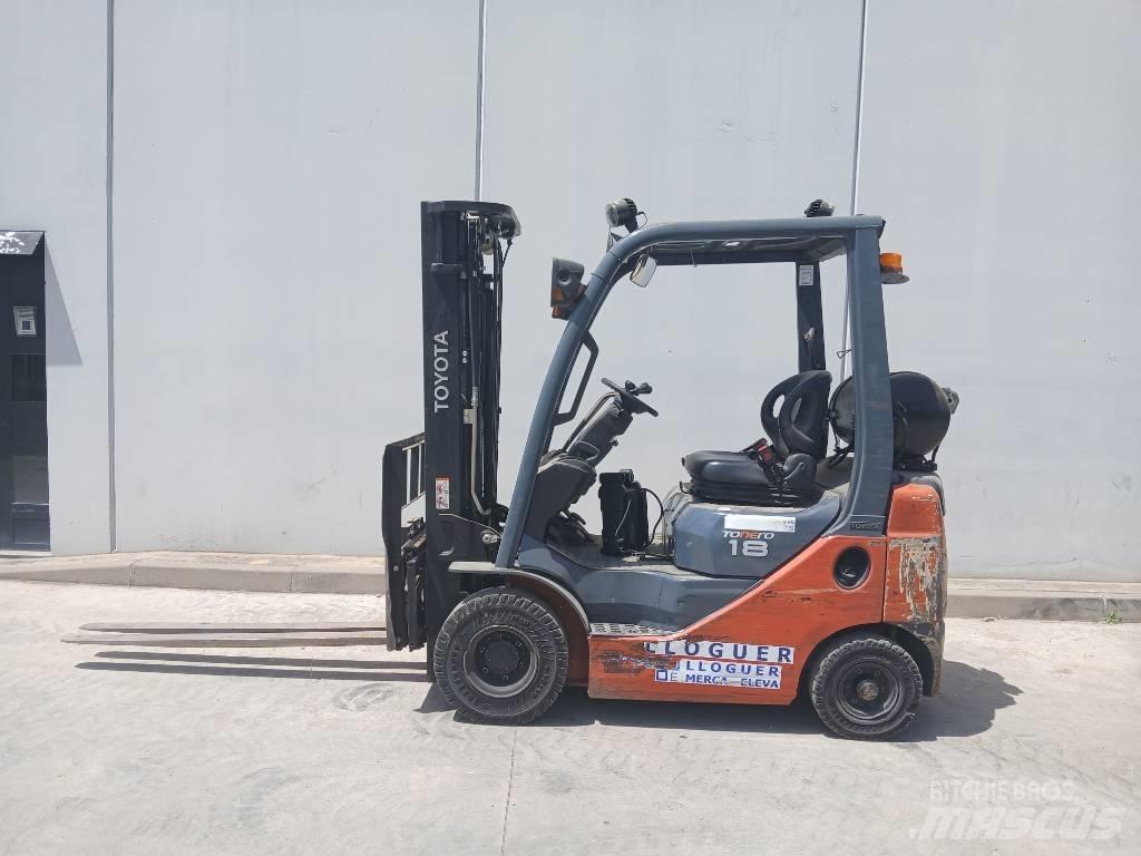Toyota D02-8FG18 Газові навантажувачі