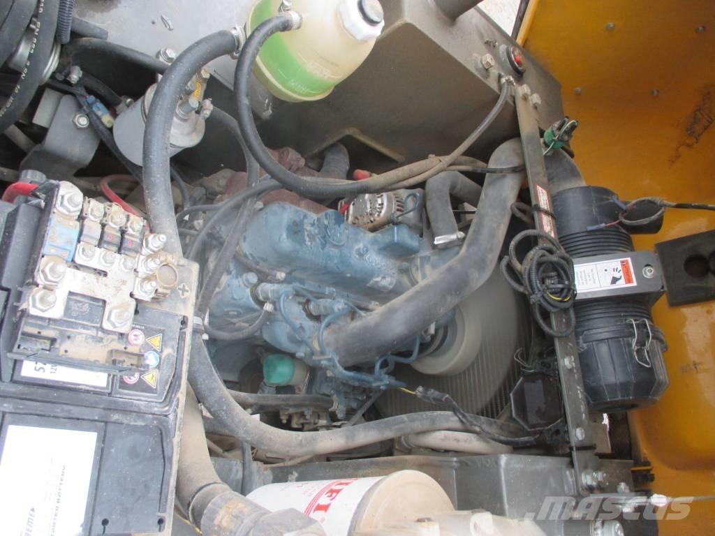 Ausa D 100 AHA Міні самоскиди