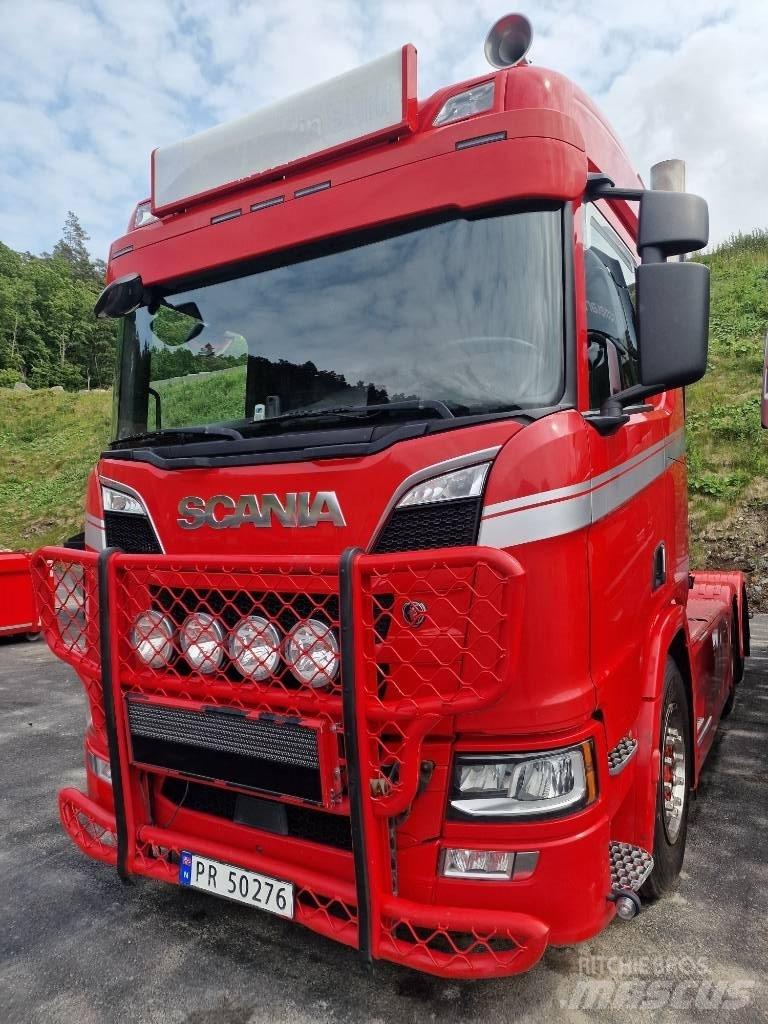 Scania R 730 Тягачі