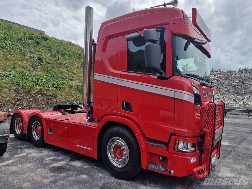 Scania R 730 Тягачі