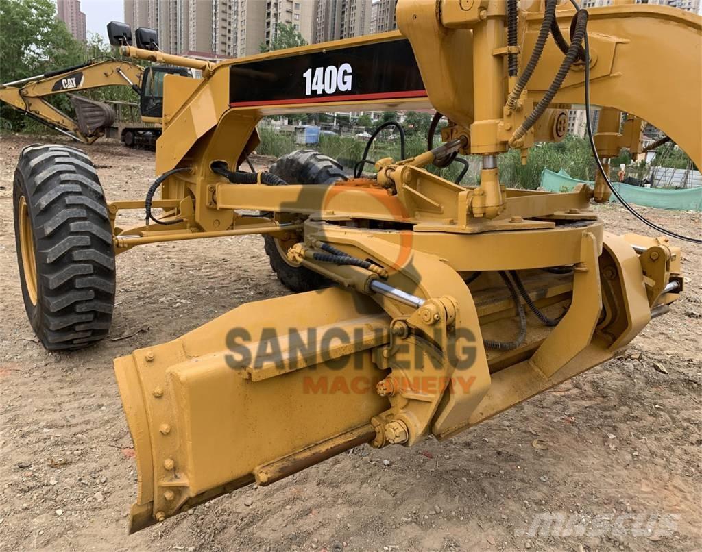 CAT 140 G Грейдери