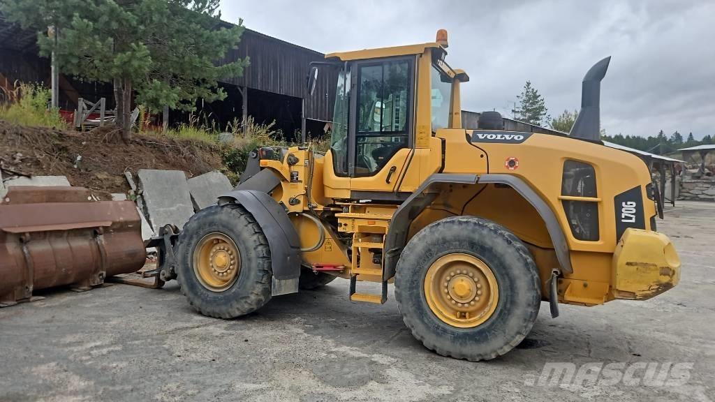 Volvo L 70 G Фронтальні навантажувачі