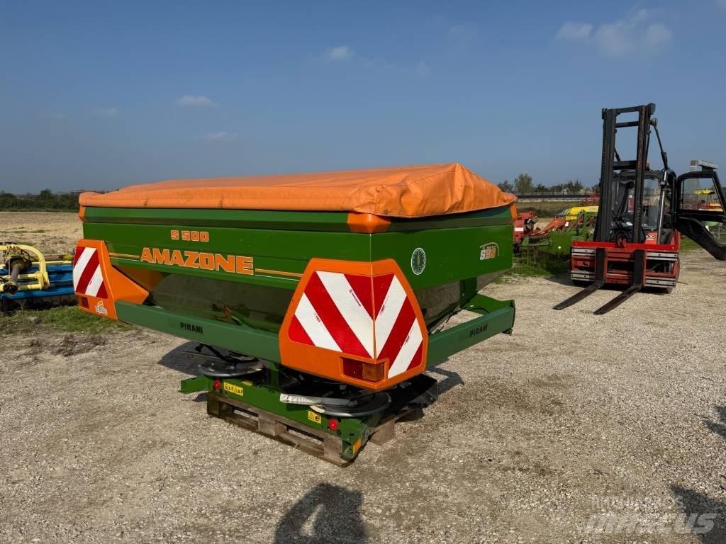 Amazone ZA-M 1500 Розсіювач мінеральних добрив