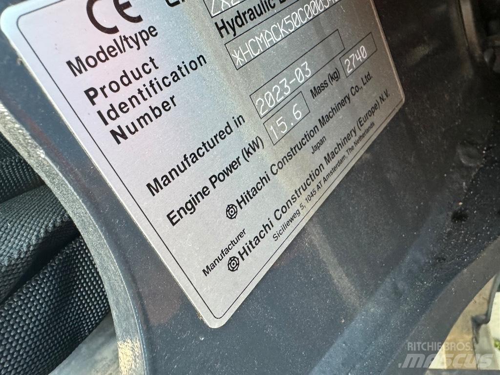 Hitachi ZX 26 U-6 Міні-екскаватори < 7т