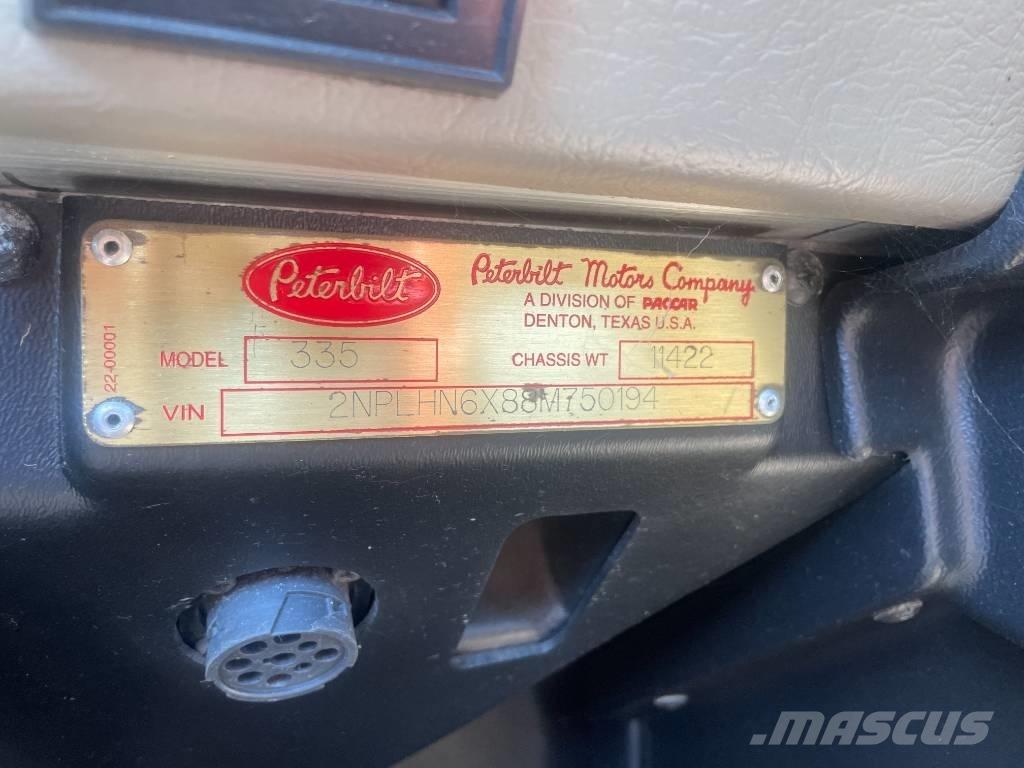 Peterbilt 335 Самоскиди