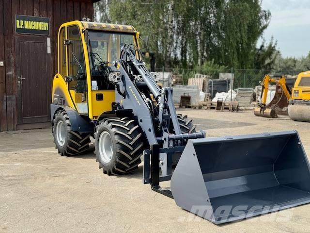 Eurotrac W12 Фронтальні навантажувачі
