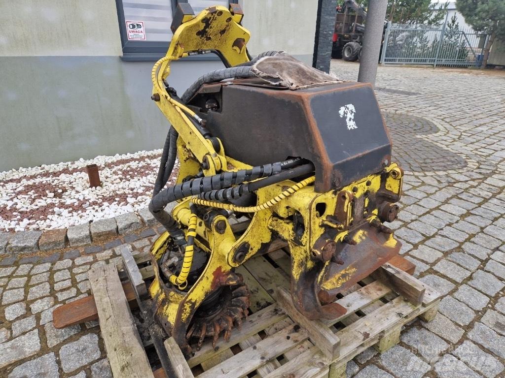 John Deere H414 Валочні головки