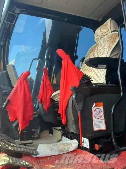 Sany 155C Гусеничні екскаватори