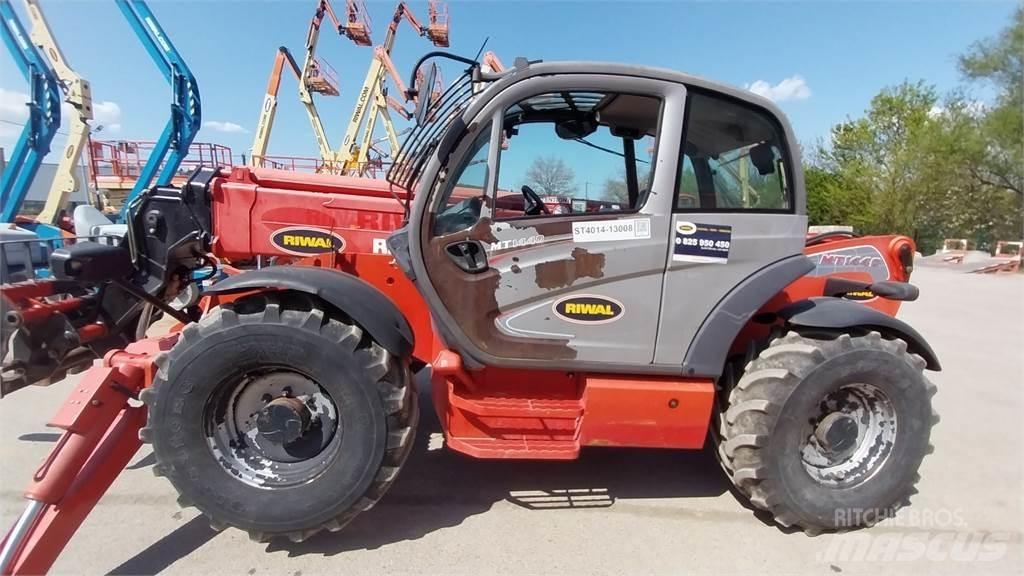 Manitou MT1440 Телескопічні навантажувачі