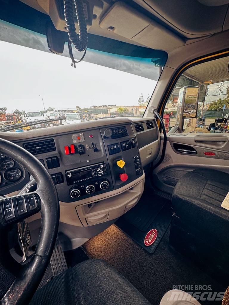 Peterbilt 579 Самоскиди