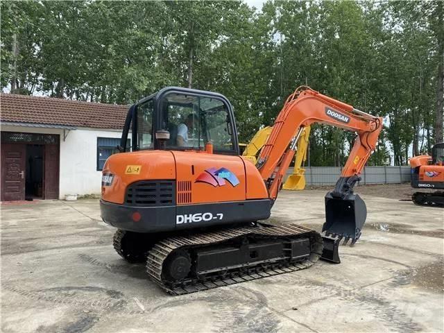 Doosan DH 60-7 Міні-екскаватори < 7т