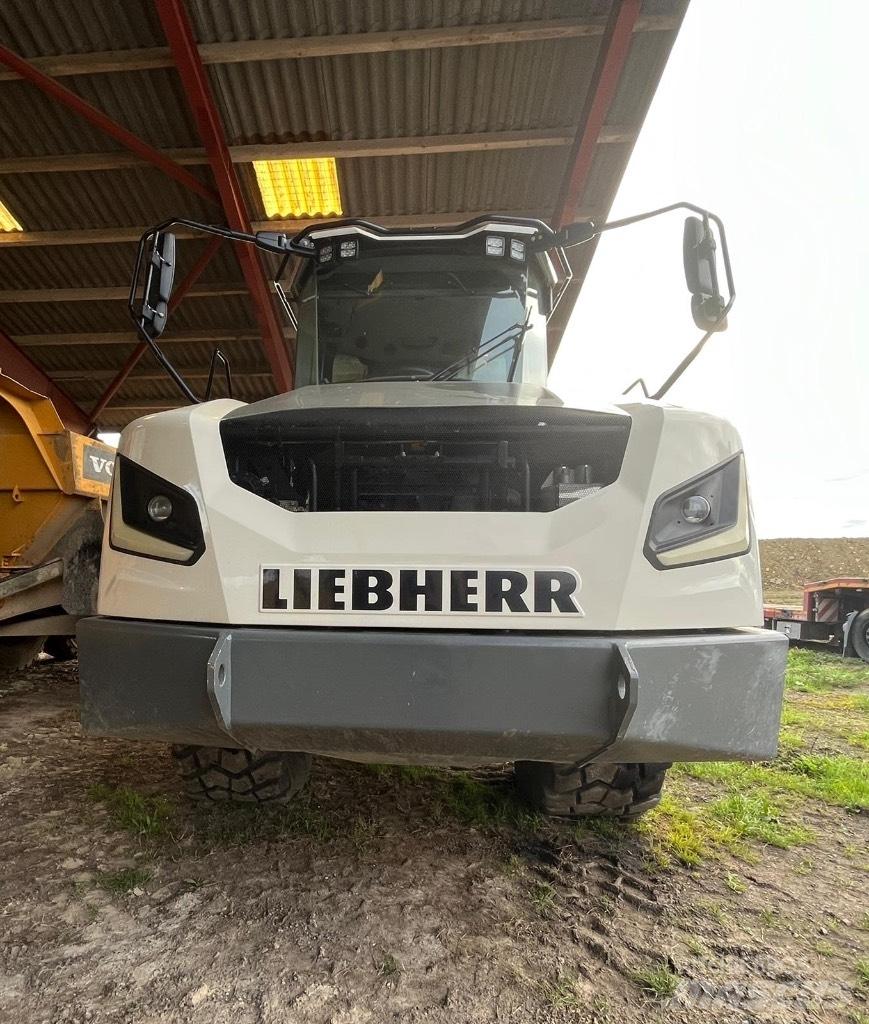 Liebherr TA 230 Зчленовані самоскиди
