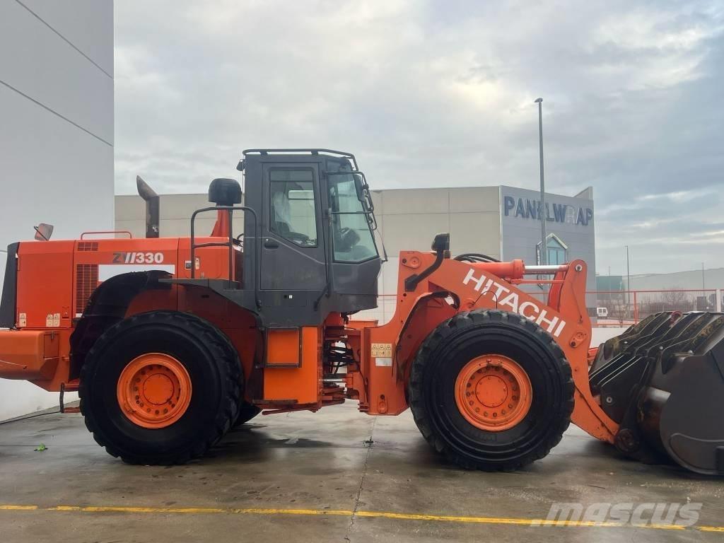 Hitachi ZW 330 Фронтальні навантажувачі