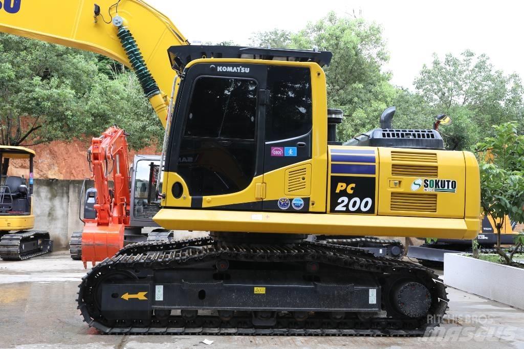 Komatsu PC 200-8 Міні-екскаватори < 7т