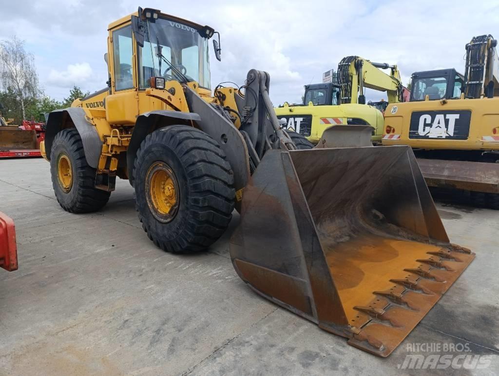 Volvo L 110 E Фронтальні навантажувачі