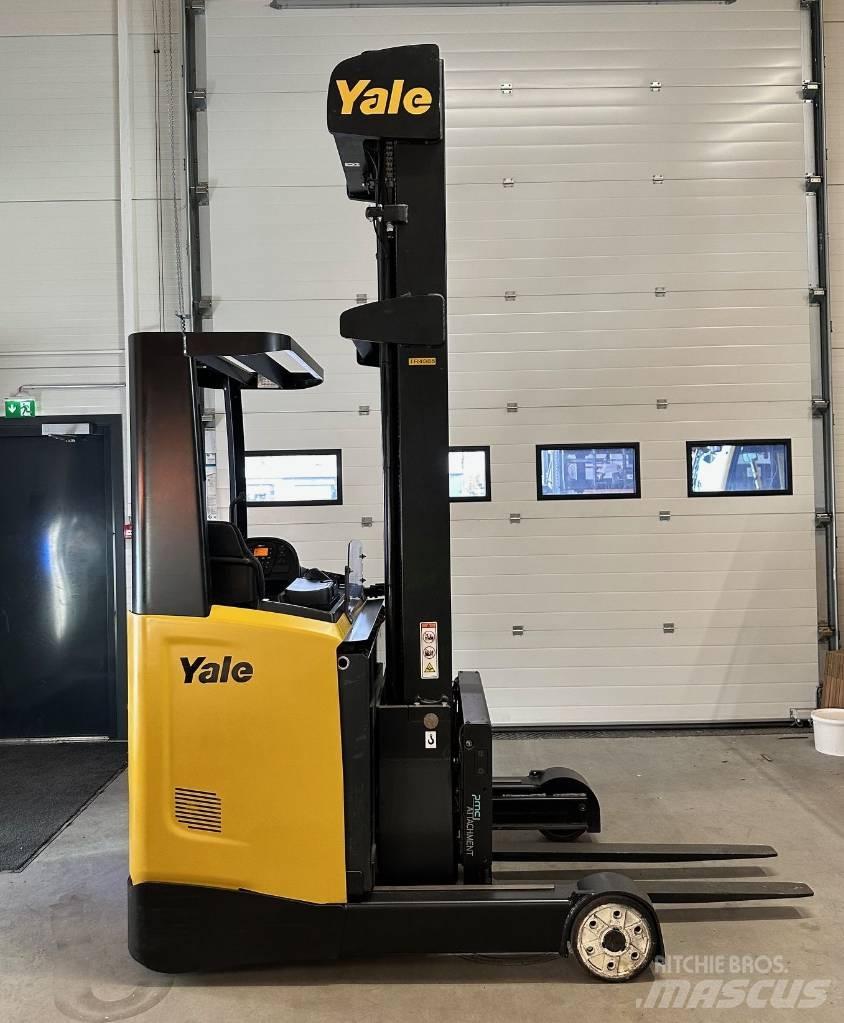 Yale MR 16 Річ-трак із високим підйомом