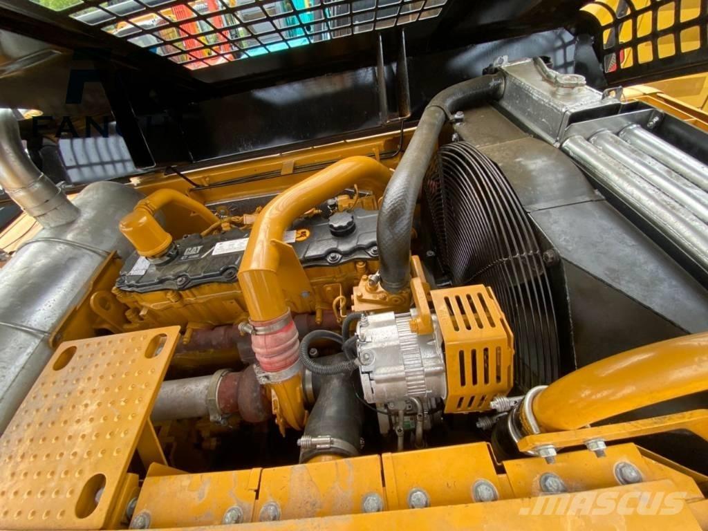 CAT 325D2L Гусеничні екскаватори