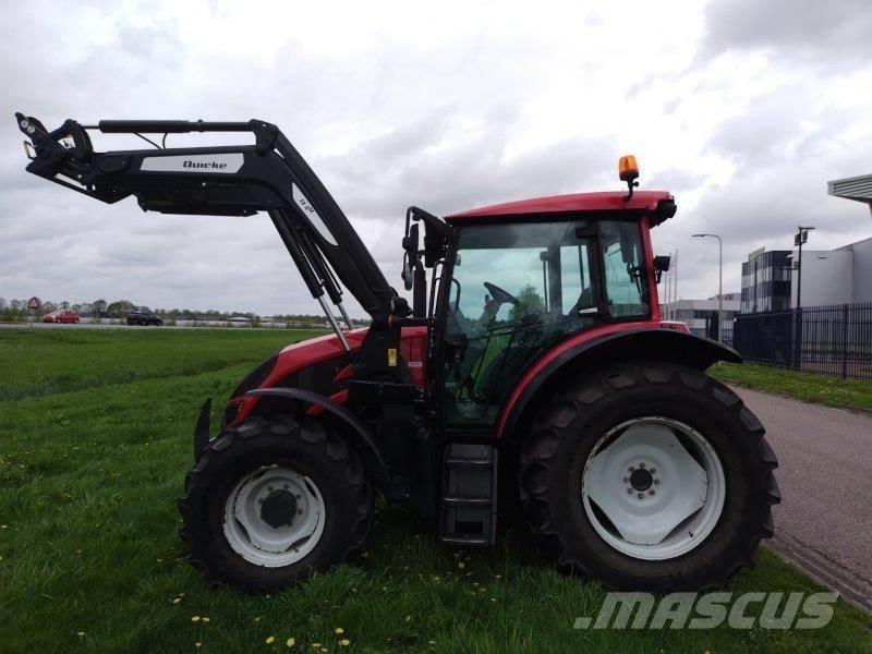 Valtra A 114 HT4 Трактори