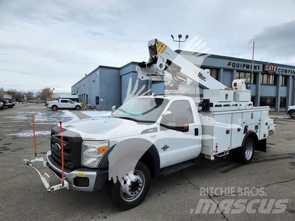 Altec AT40M Автовишки на базі вантажівки