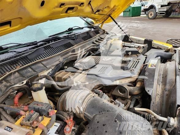 Altec AT41M Автовишки на базі вантажівки
