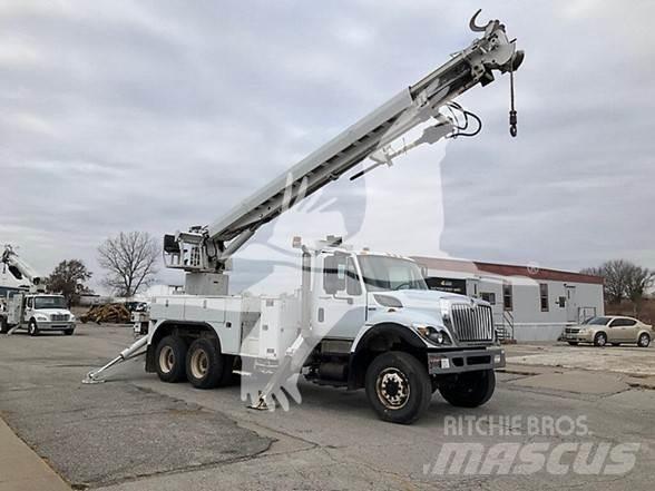 Altec D3060BTR Автовишки на базі вантажівки