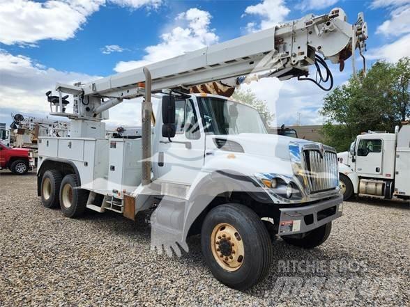 Altec D3060BTR Автовишки на базі вантажівки