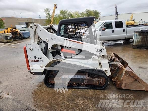 Bobcat T590 Міні-навантажувачі