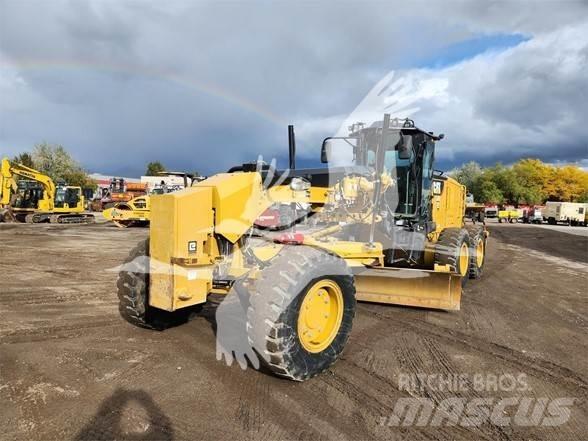 CAT 12M3 AWD Грейдери