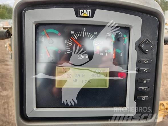 CAT 12M3 AWD Грейдери