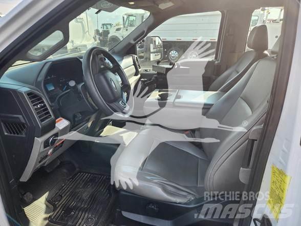 Ford F550 Будтехніка - Інші