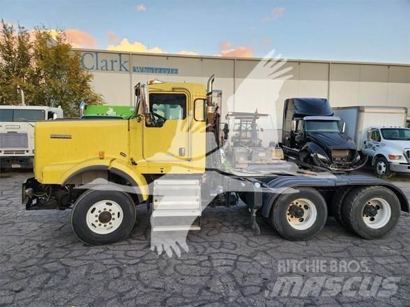 Kenworth C500 Тягачі